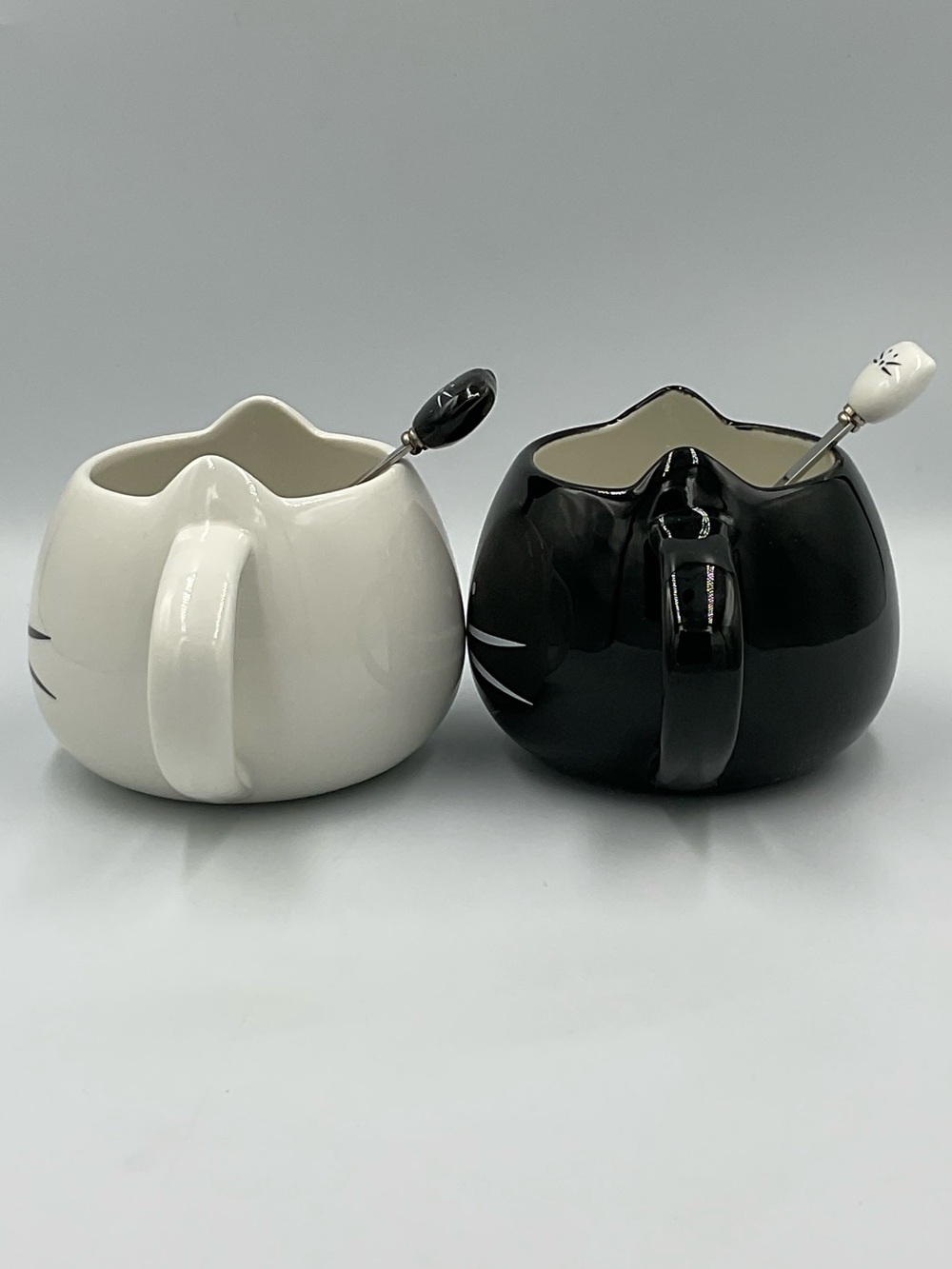 Koolkatkoo Black & White Ceramic Coffee Mug Set with Matching Spoons - Picture 3 of 10